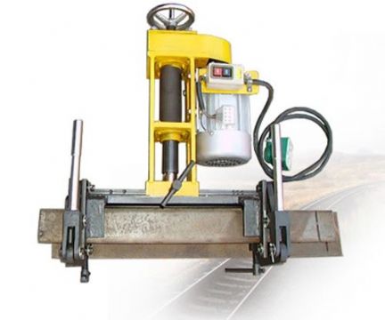 點(diǎn)擊查看詳細(xì)信息<br>標(biāo)題：三相電動(dòng)鋼軌鉆孔機(jī) 閱讀次數(shù)：2540