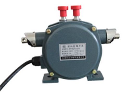 點擊查看詳細信息<br>標題：KLT2(HFKLT2－Z)系列雙向拉繩開關(guān) 閱讀次數(shù)：1884