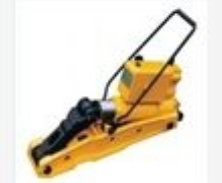 點擊查看詳細信息<br>標題：YQB-245型液壓起拔道機 閱讀次數(shù)：2154